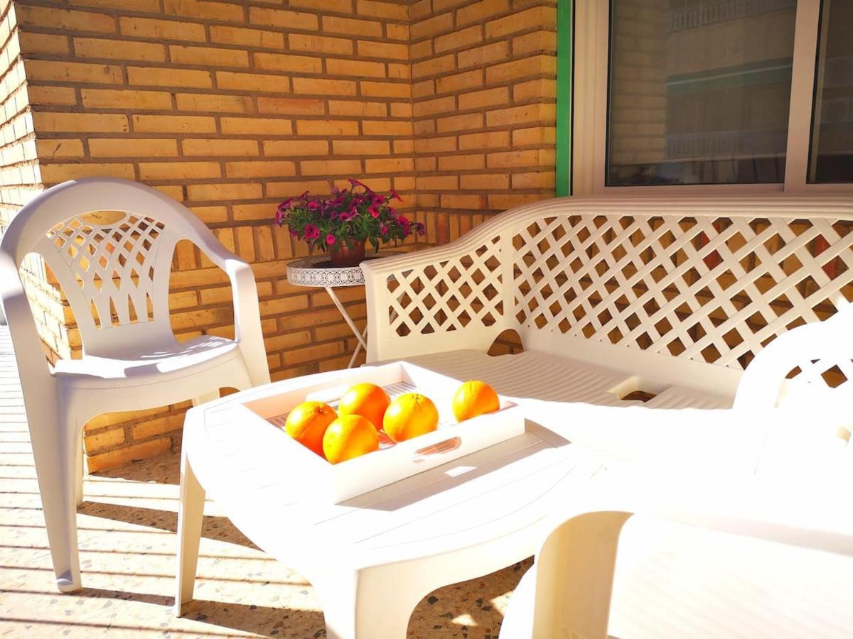 3 Bedroom 150 M From The Beach Торевьиа Экстерьер фото